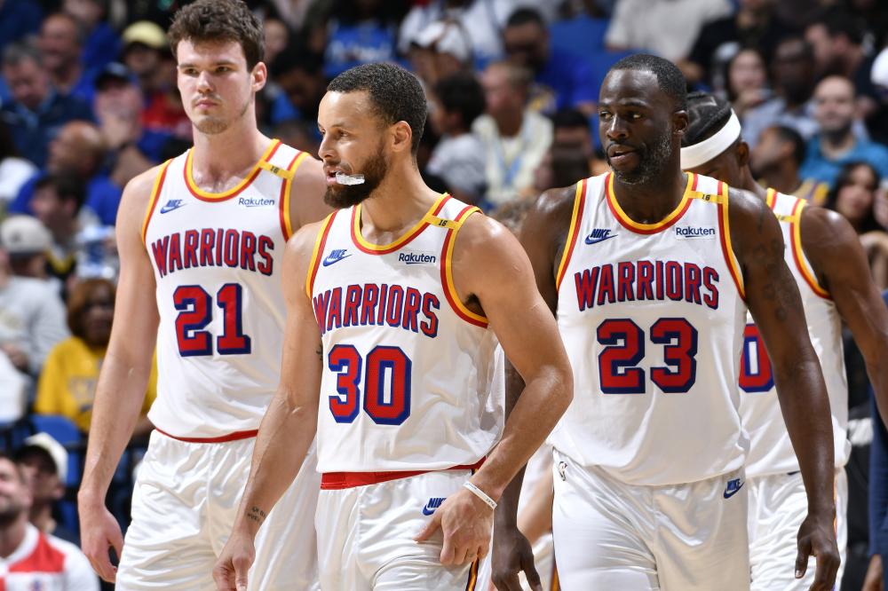 仅让球迷和 仅让球迷和